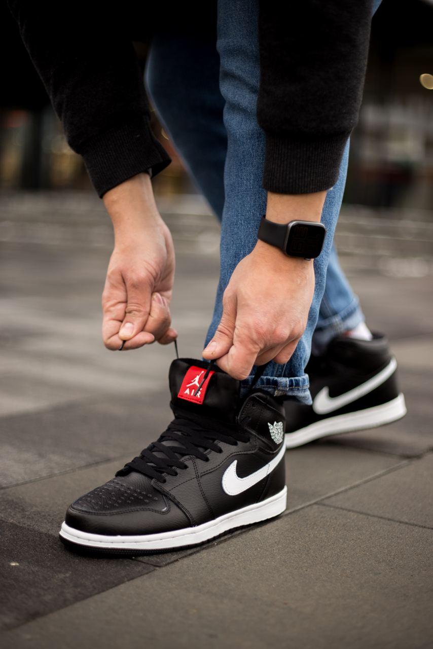 Nike Air Jordan 1 High Black White Winter