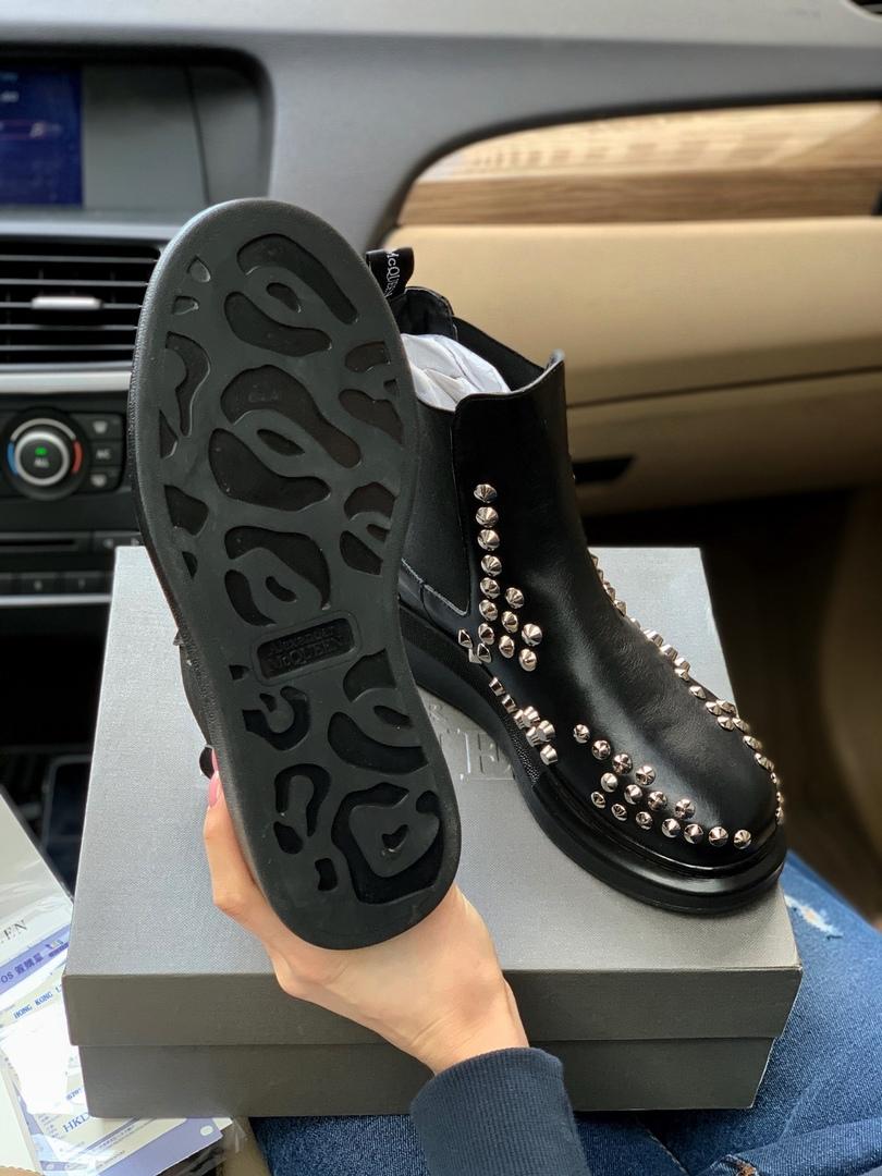Alexander McQueen Boots Chelsea Black