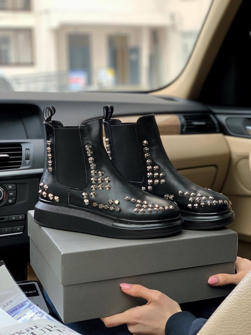 Alexander McQueen Boots Chelsea Black