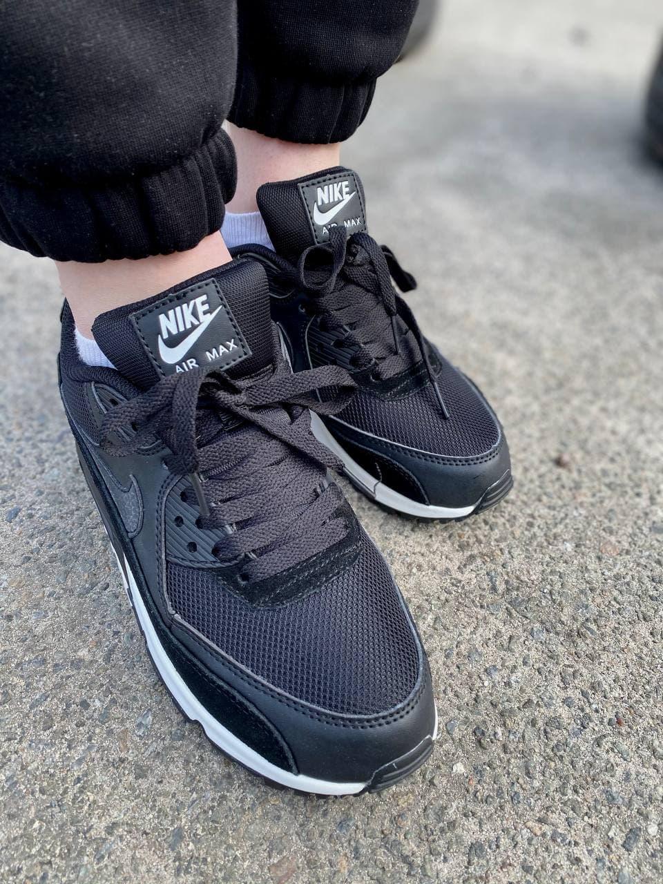 Nike Air Max 90 Black White 1