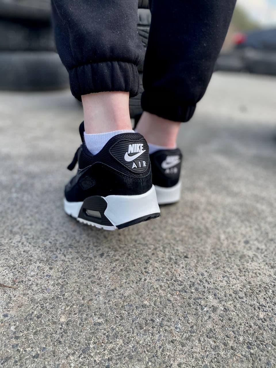 Nike Air Max 90 Black White 1