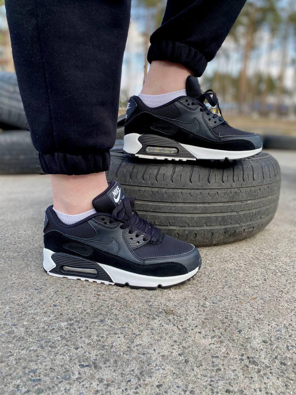 Nike Air Max 90 Black White 1