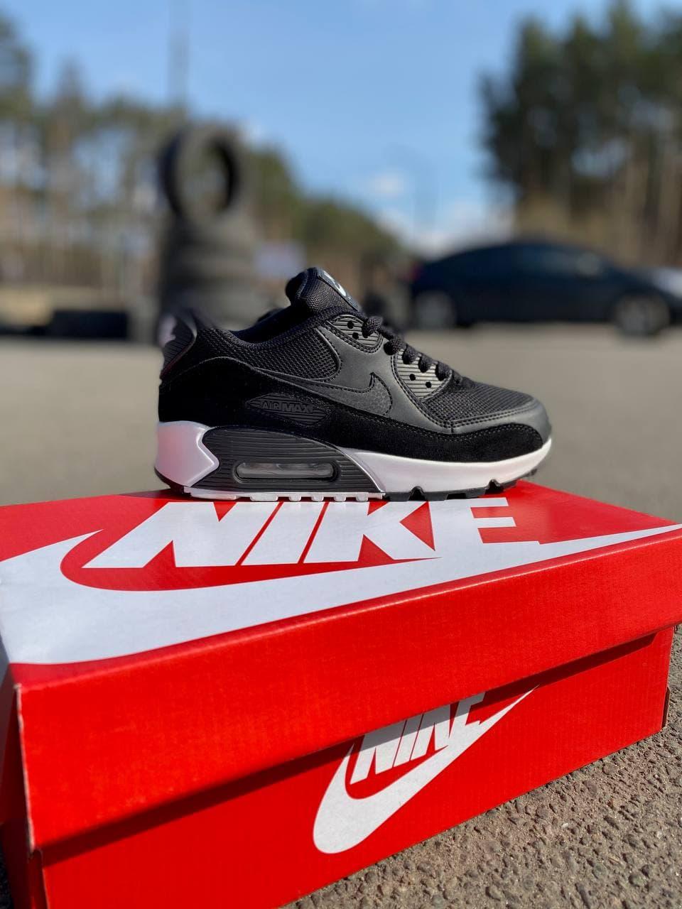 Nike Air Max 90 Black White 1