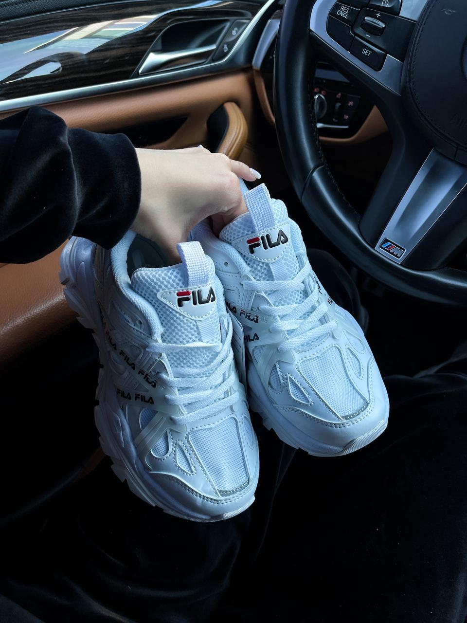 Fila White v2