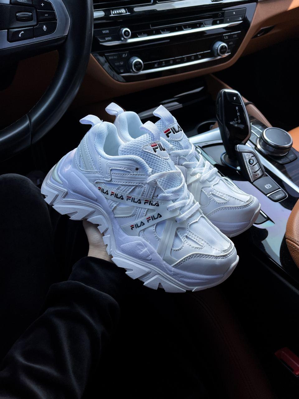 Fila White v2