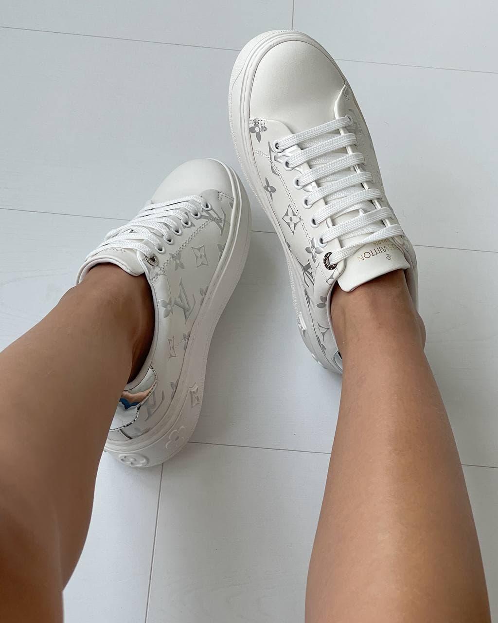 Louis Vuitton White Silver