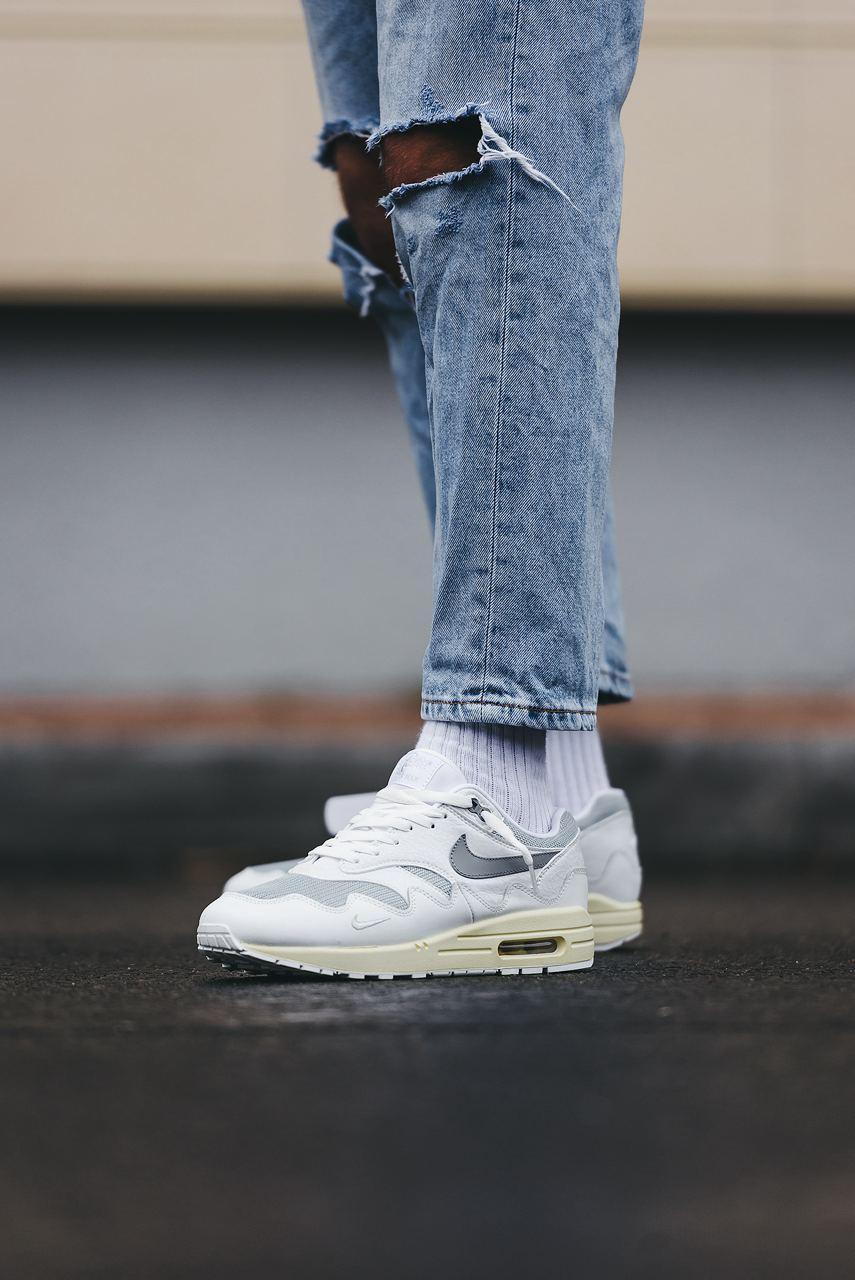 Nike Air Max 1 Patta White