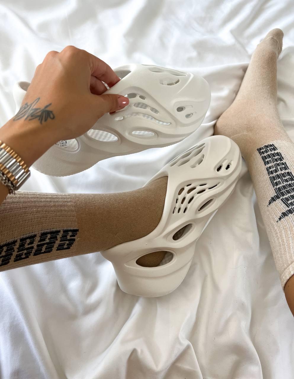 Adidas Yeezy Foam Runner White