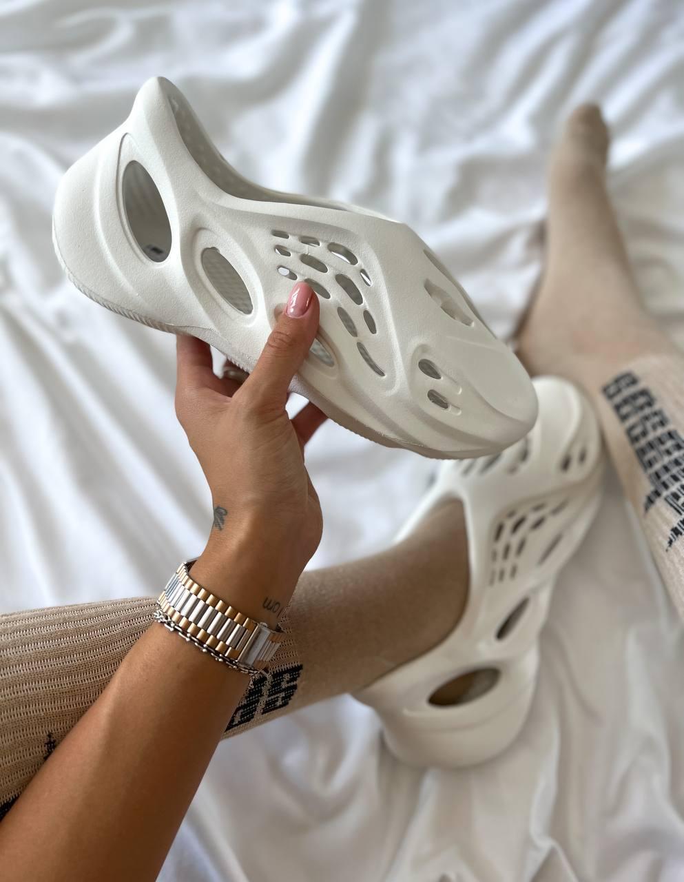 Adidas Yeezy Foam Runner White
