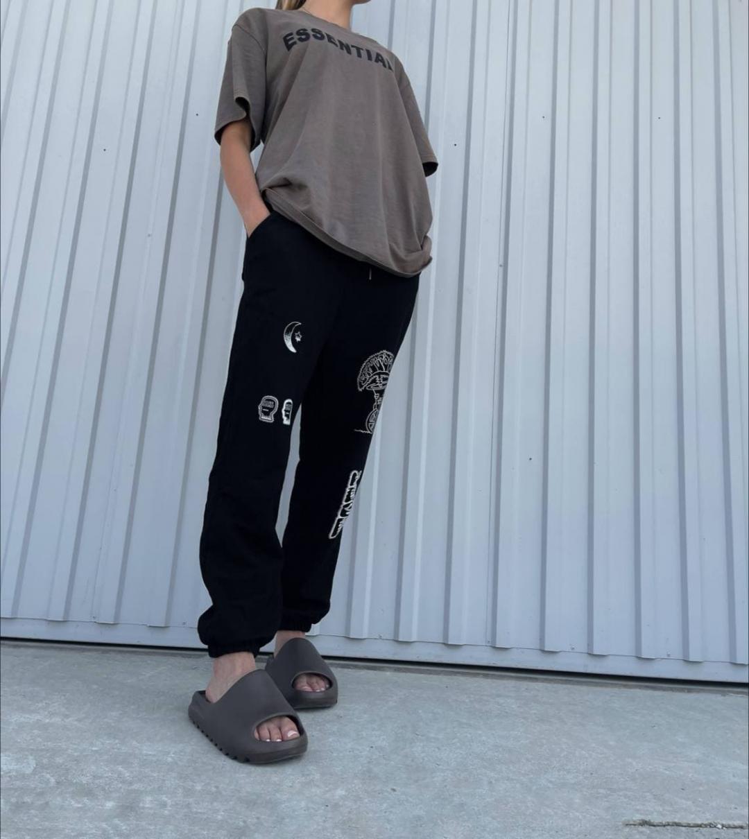Adidas Yeezy Slide Soot
