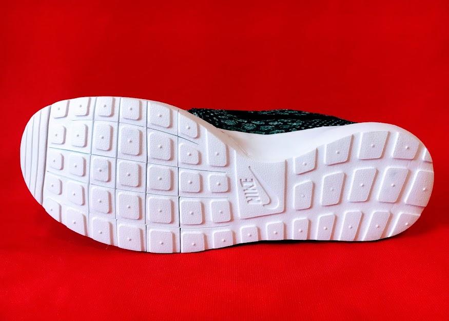 Nike Roshe Run NM Light Black