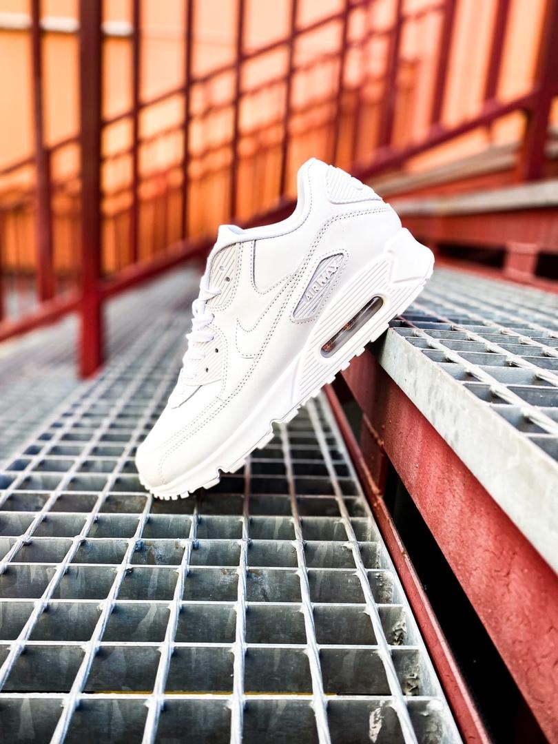 Nike Air Max 90 White 3