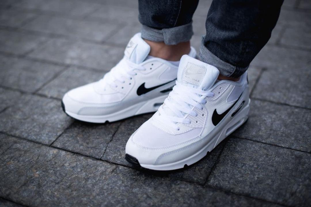 Nike Air Max 90 White Black 2
