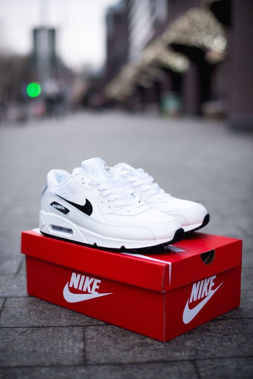 Nike Air Max 90 White Black 2