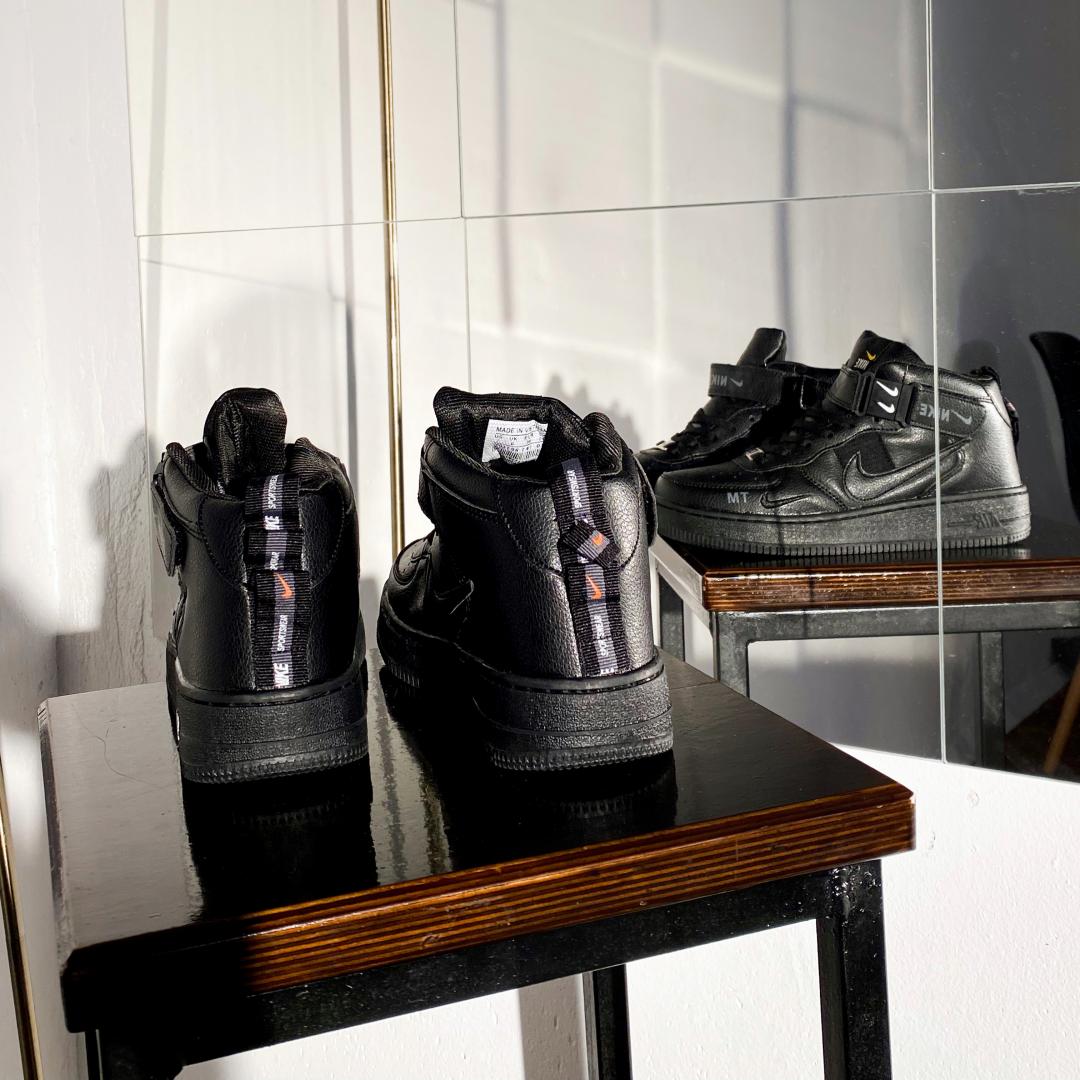 Nike Air Force TM High All Black