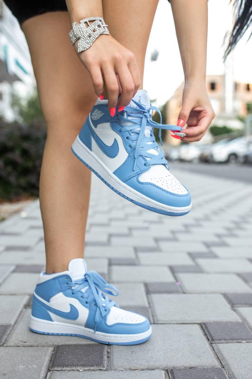 Nike Air Jordan 1 Retro Mid Blue White 2