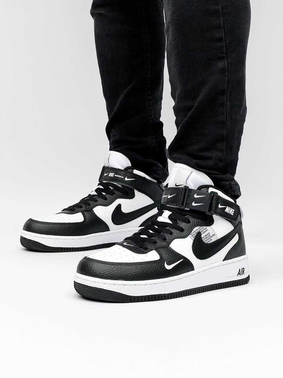Nike Air force1 Mid lv8 utility Black White