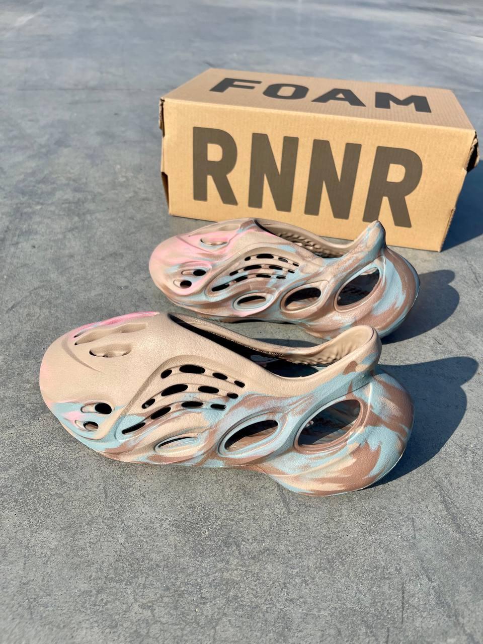 Adidas Yeezy Foam Runner MX Sand Grey