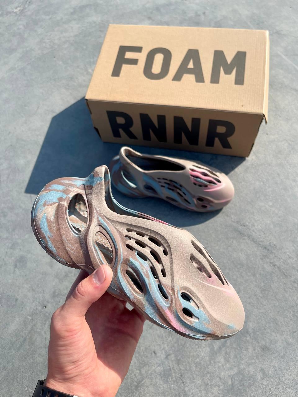 Adidas Yeezy Foam Runner MX Sand Grey