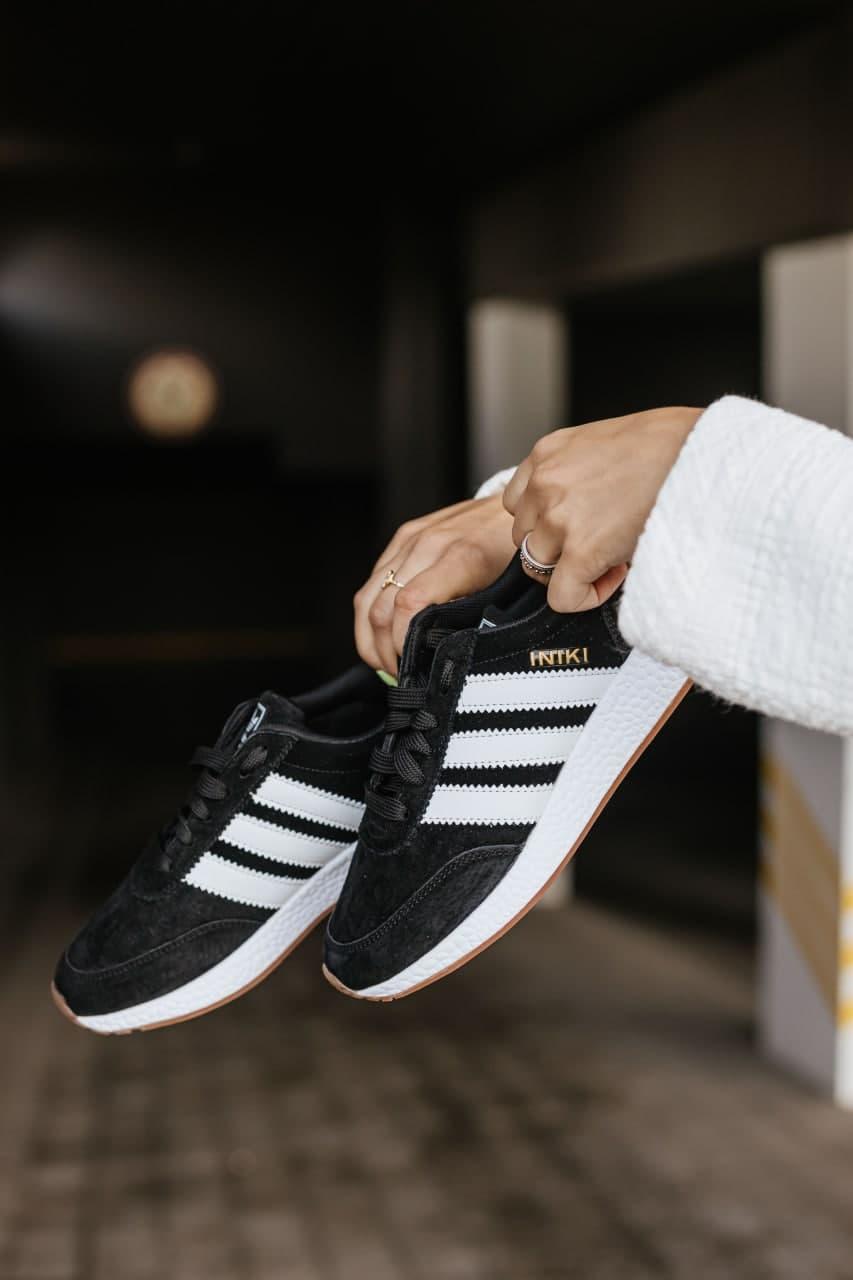 Adidas Iniki Black White Замш