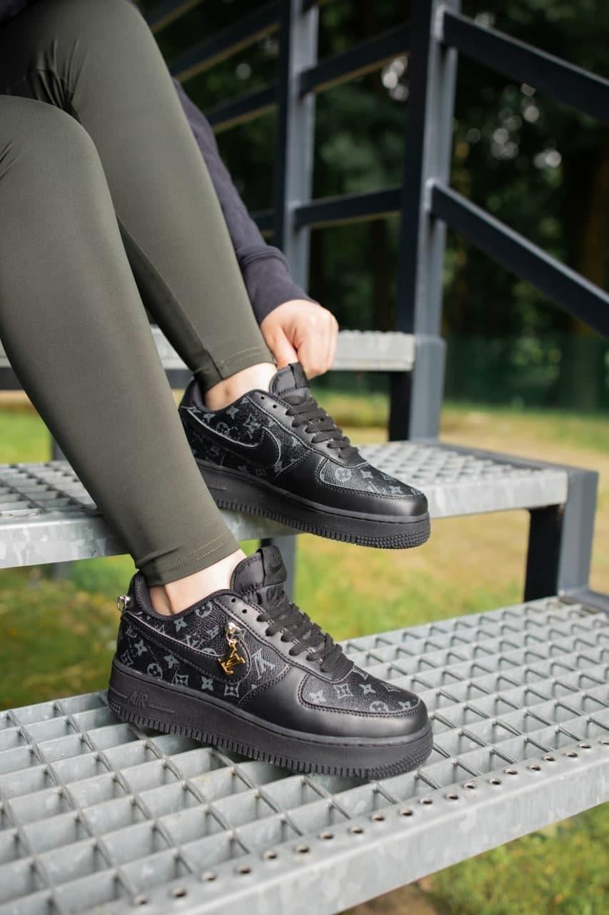 Nike Air Force 1 Black X LV