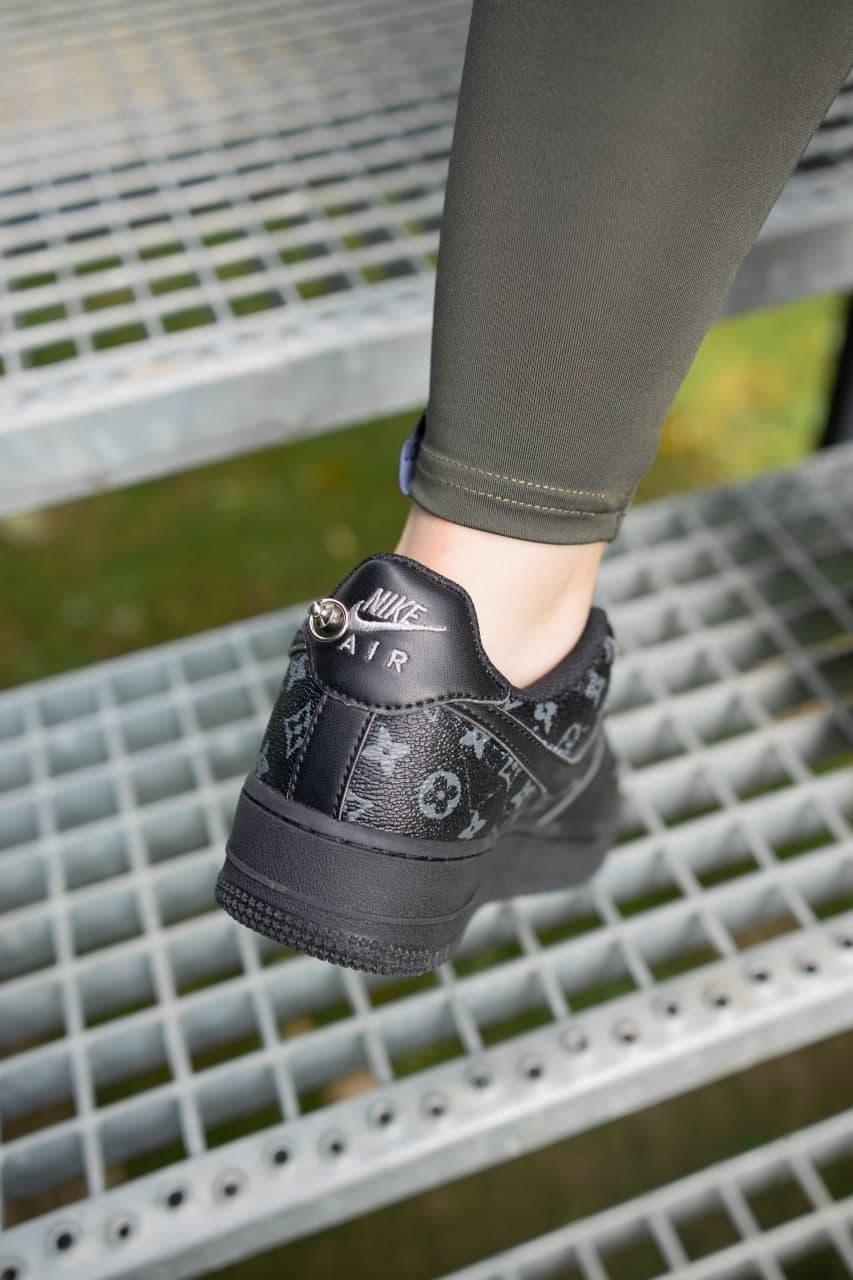 Nike Air Force 1 Black X LV