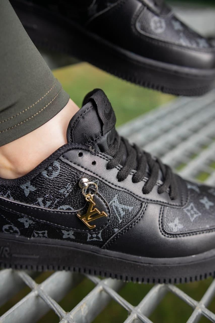 Nike Air Force 1 Black X LV