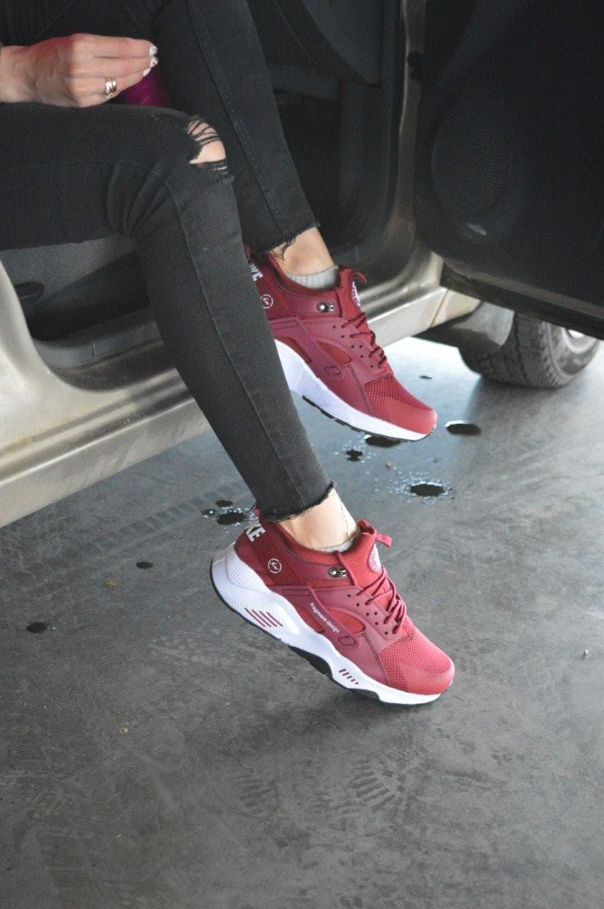 Nike Huarache Red White