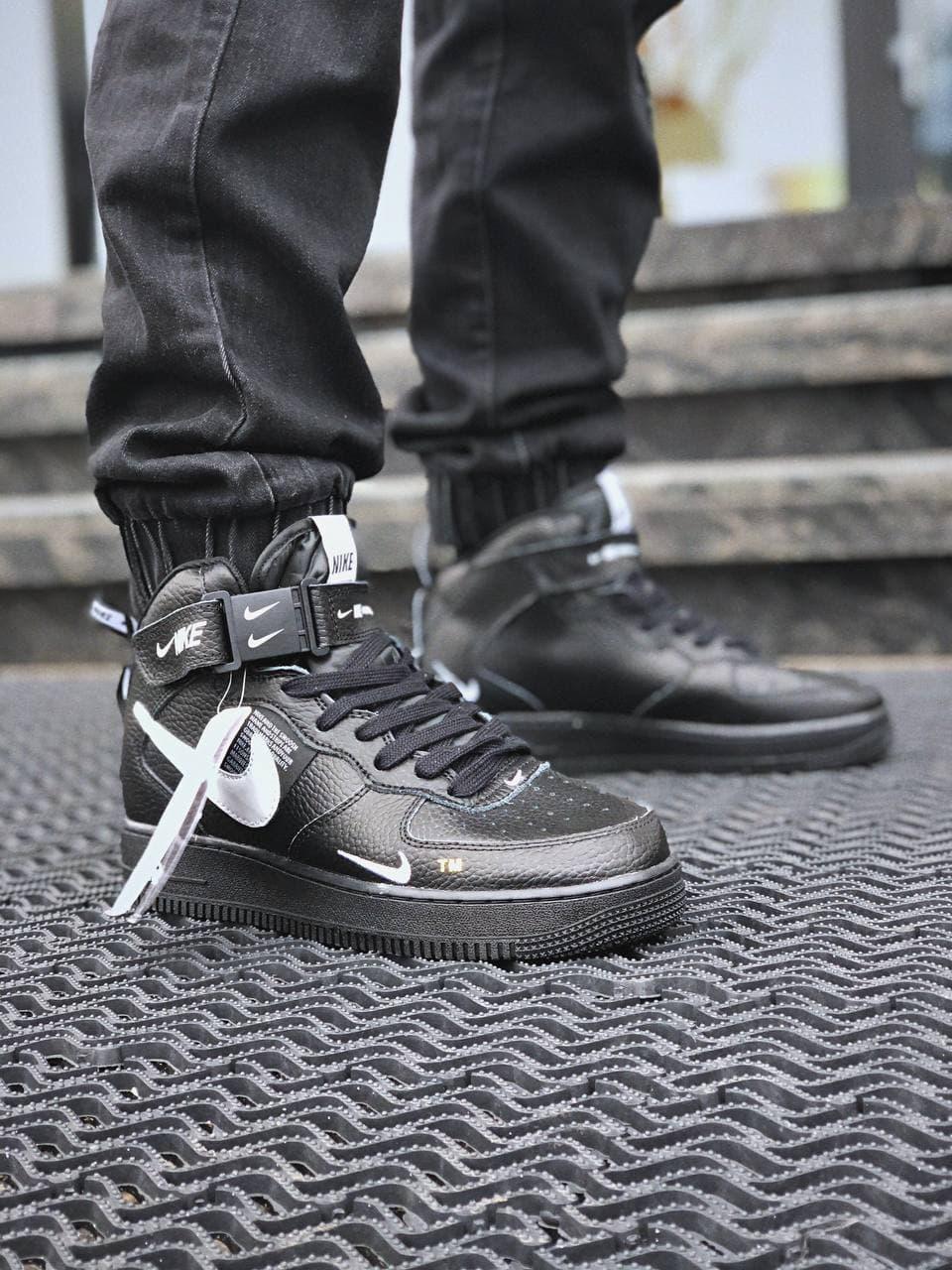 Nike Air Force 1 High Black White 1