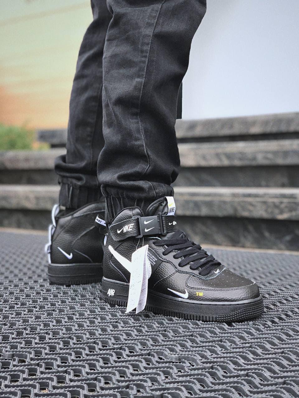 Nike Air Force 1 High Black White 1