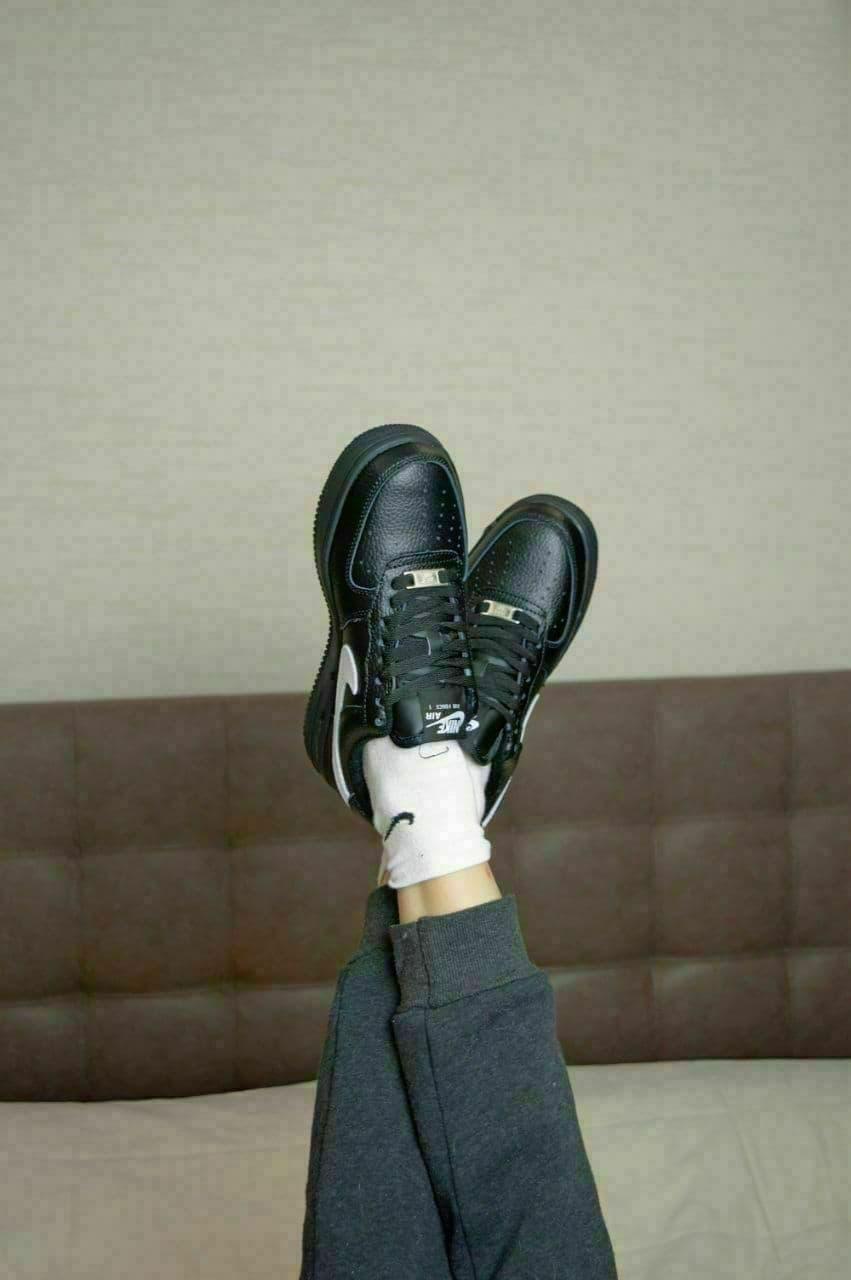 Nike Utiliti Low Winter Black «White Logo» 2