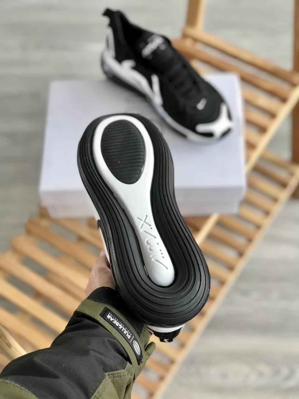 Nike Air Max 720 Black White
