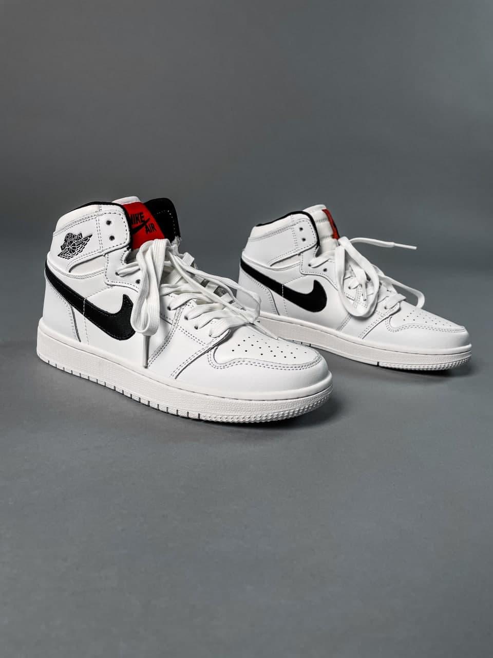 Nike Air Jordan 1 Retro High White «Black Logo» 1