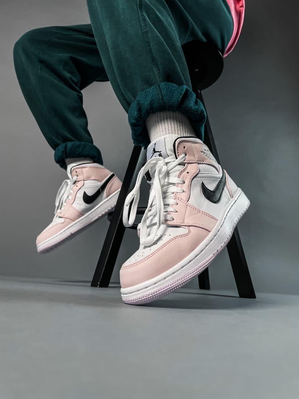 Nike Air Jordan 1 High Barely Rose