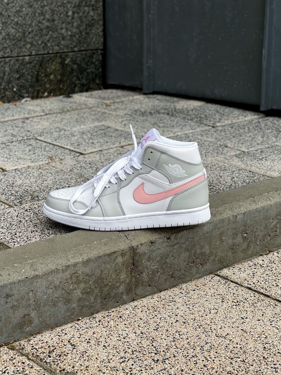 Nike Air Jordan 1 Retro High Grey/Orange