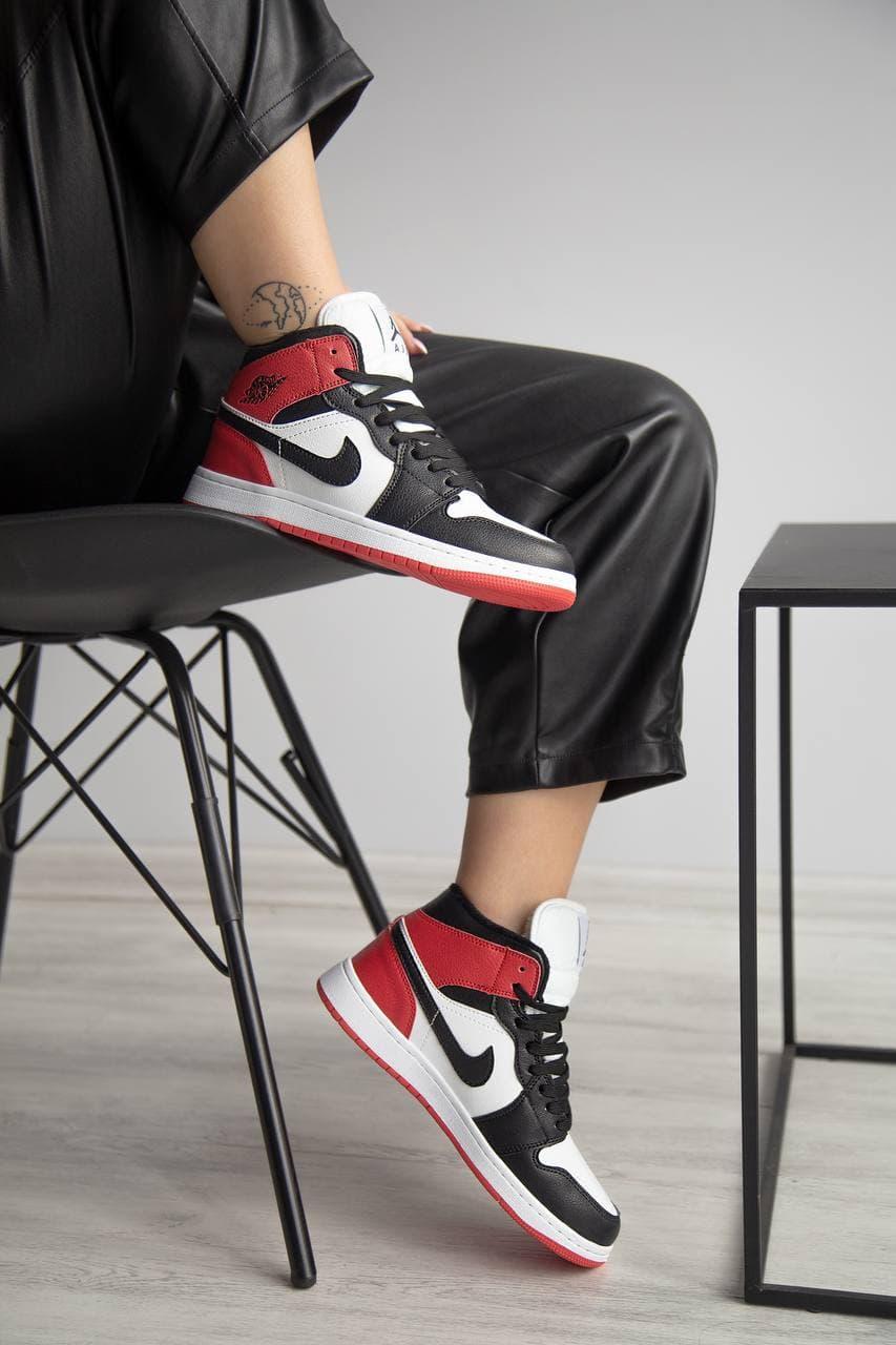 Nike Air Jordan 1 Retro Mid Red White Black Fur