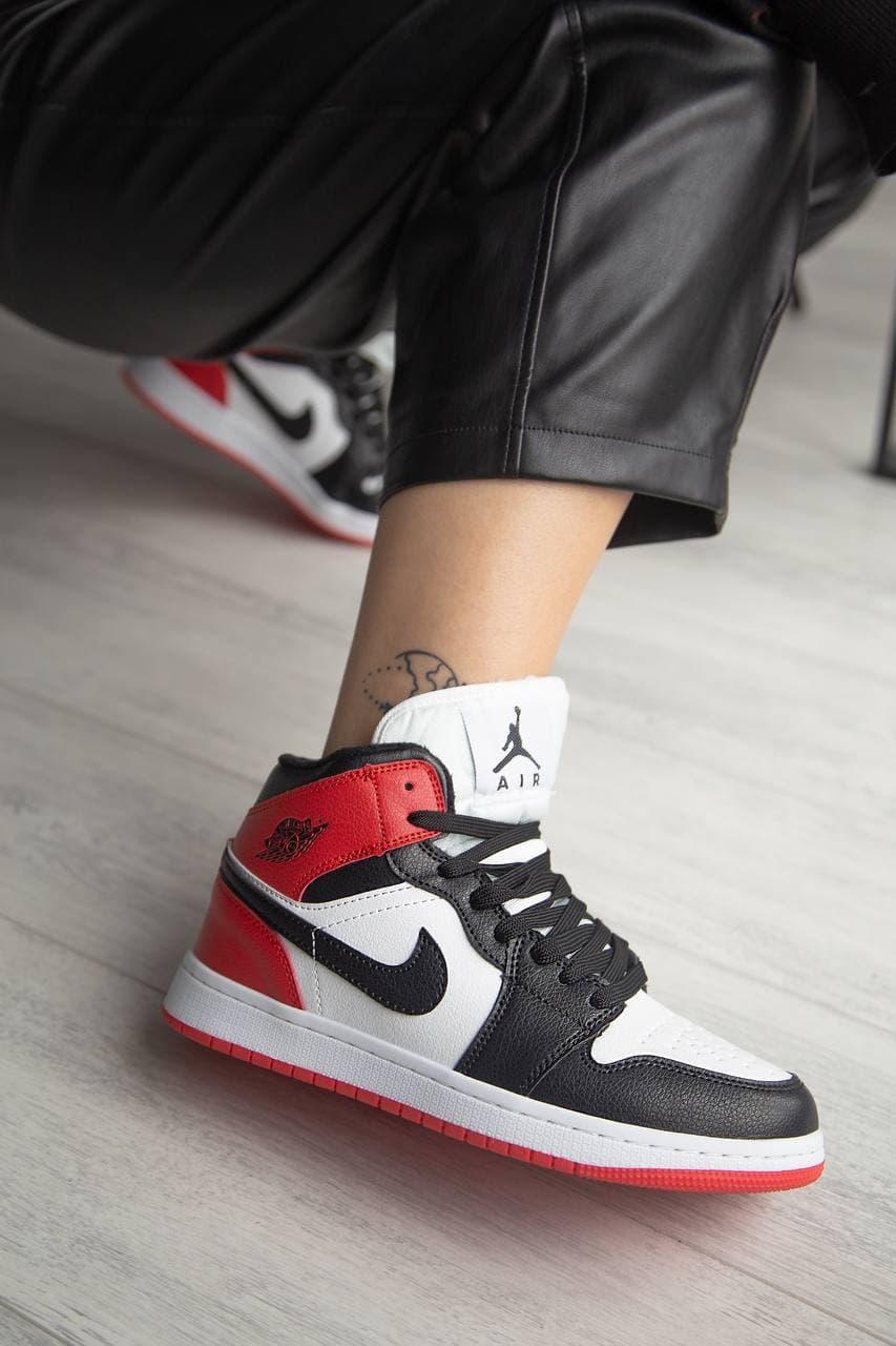 Nike Air Jordan 1 Retro Mid Red White Black Fur