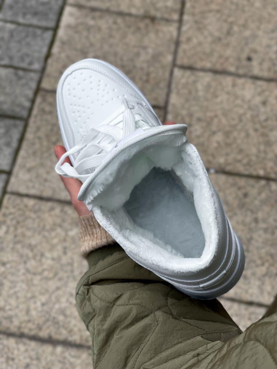 Nike Air Jordan Retro 1 High Triple White Fur