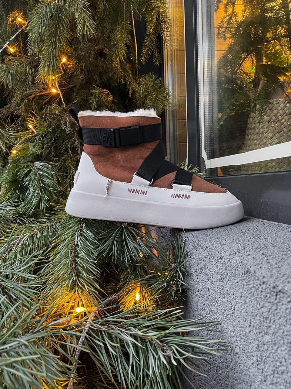 Ugg Classic Boom Buckle Chestnut