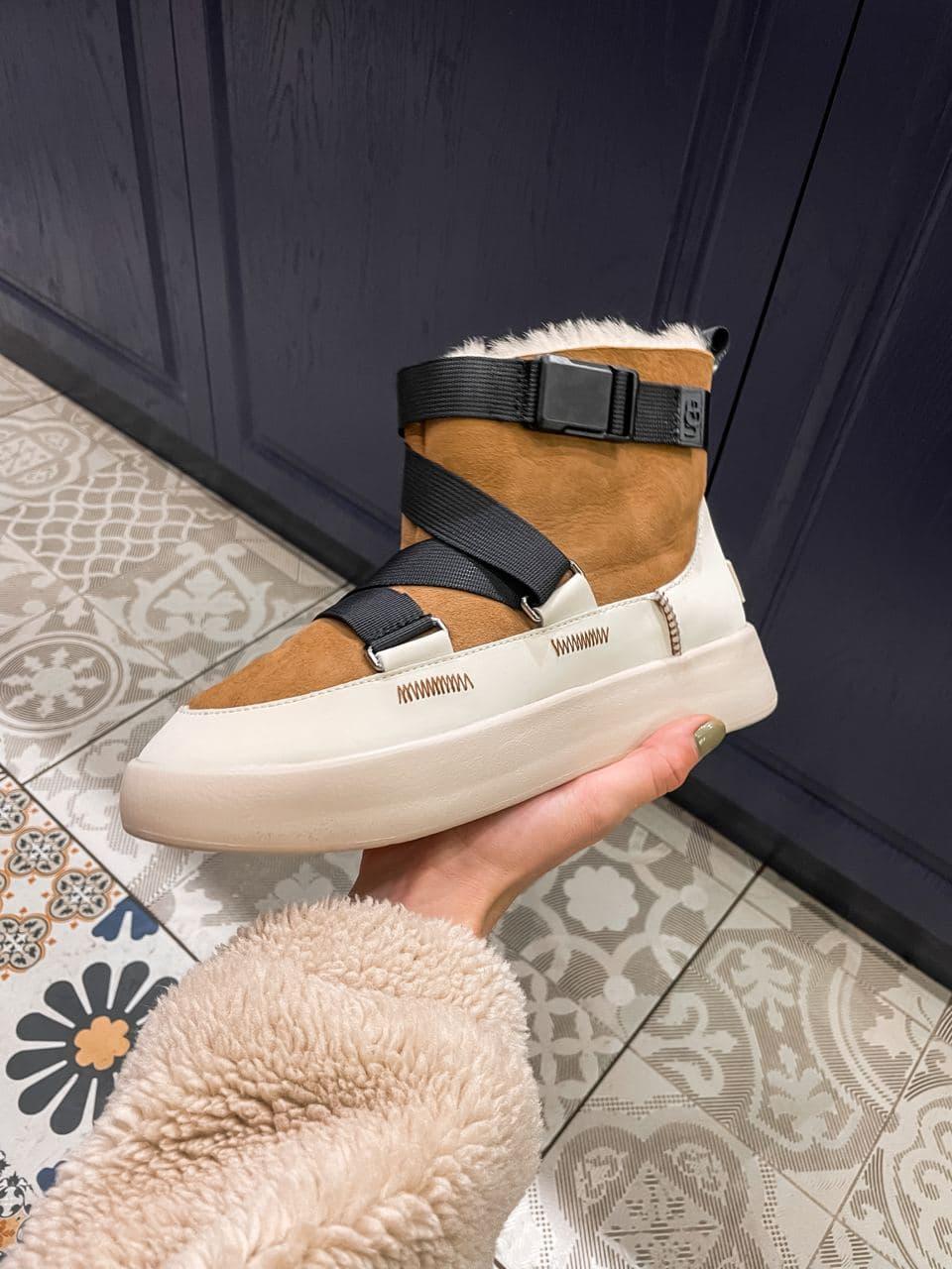 Ugg Classic Boom Buckle Chestnut