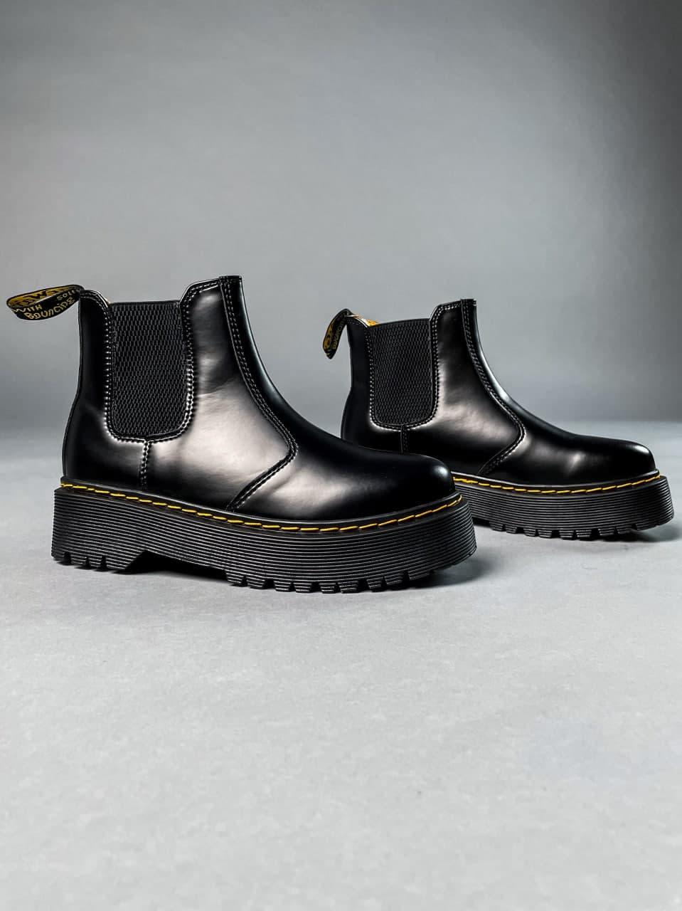 Dr. Martens Chelsea Black