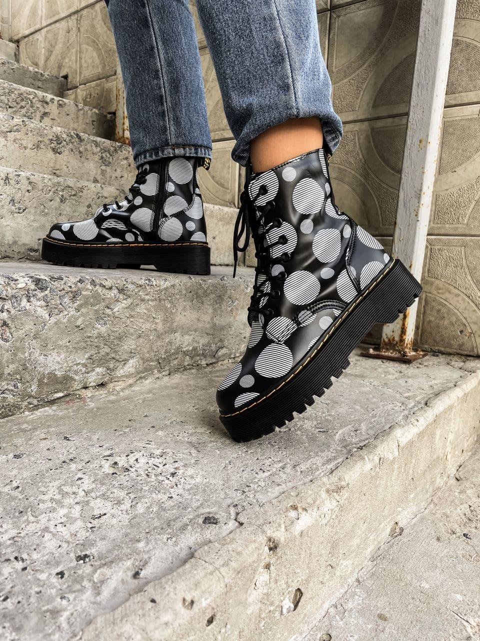 Dr. Martens Jadon Polka Black