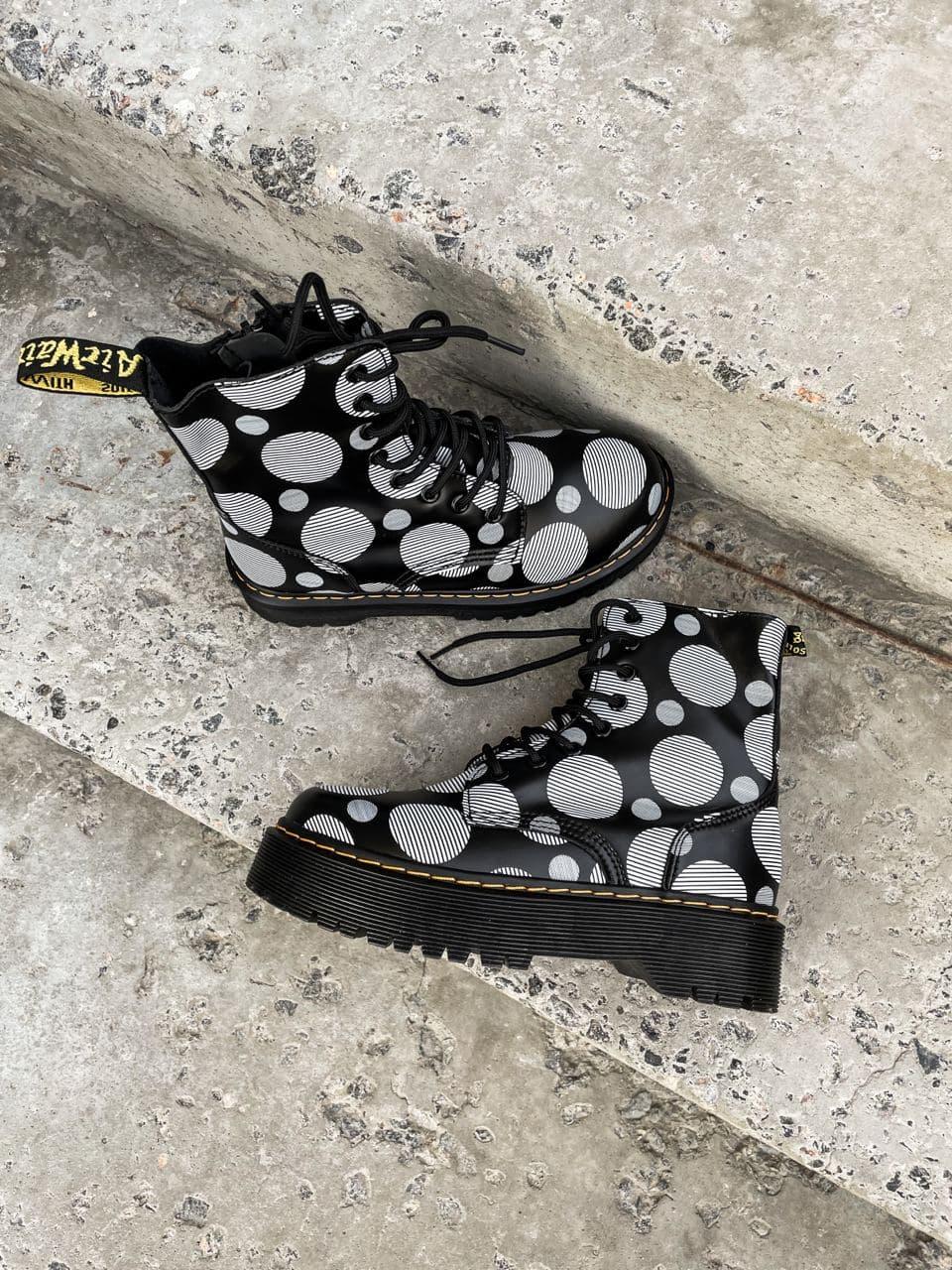 Dr. Martens Jadon Polka Black