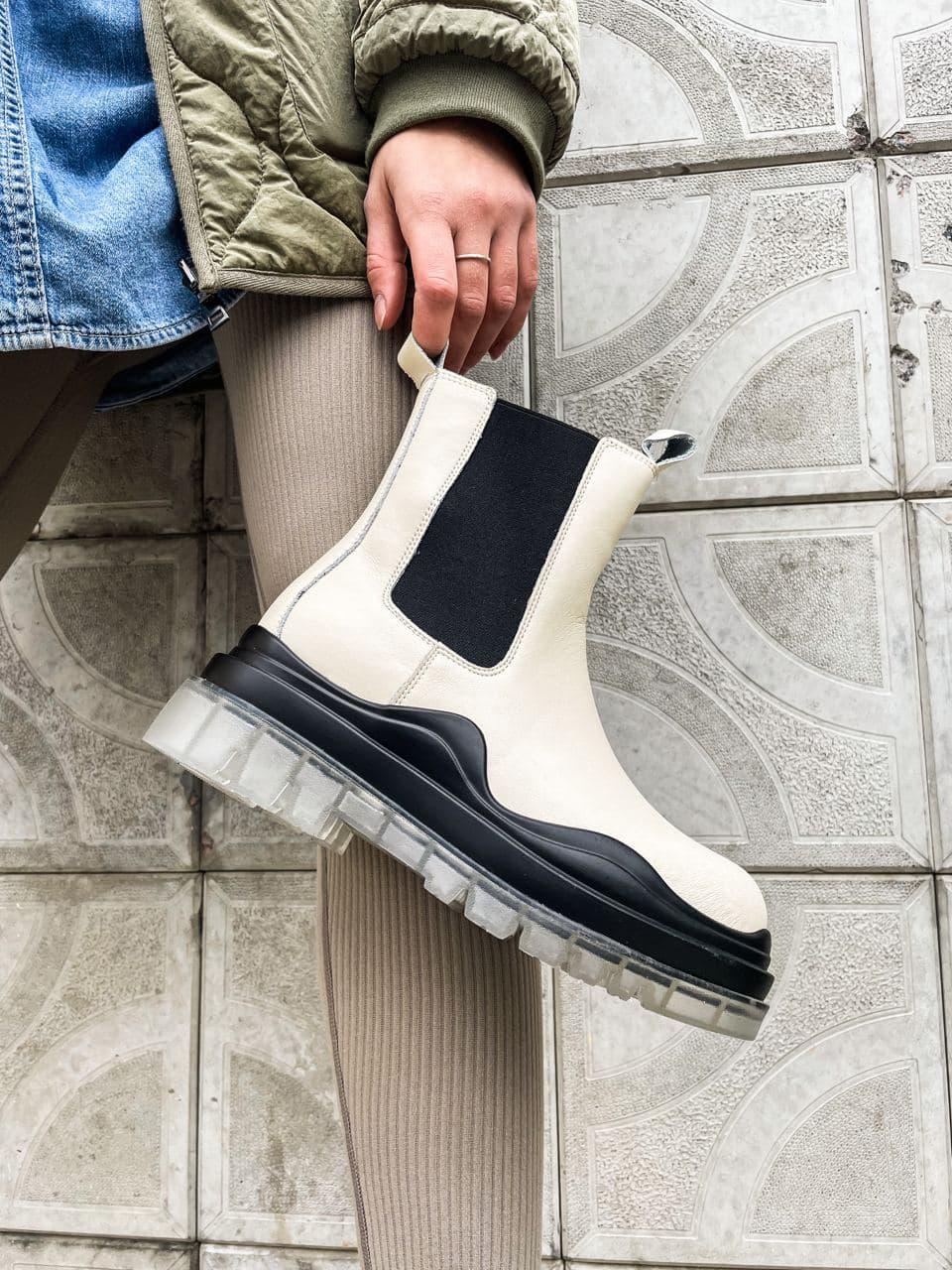 Bottega Veneta Beige Sole