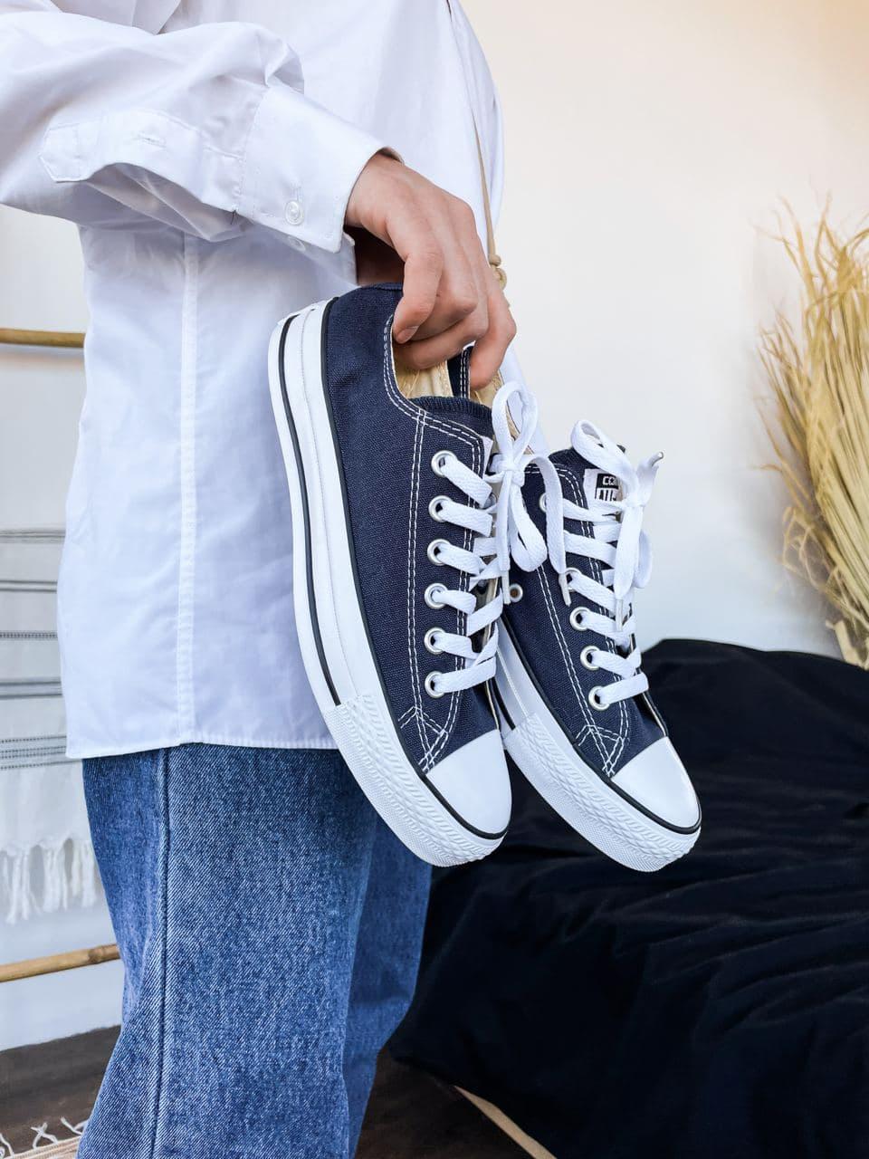 Converse Low Navy Blue