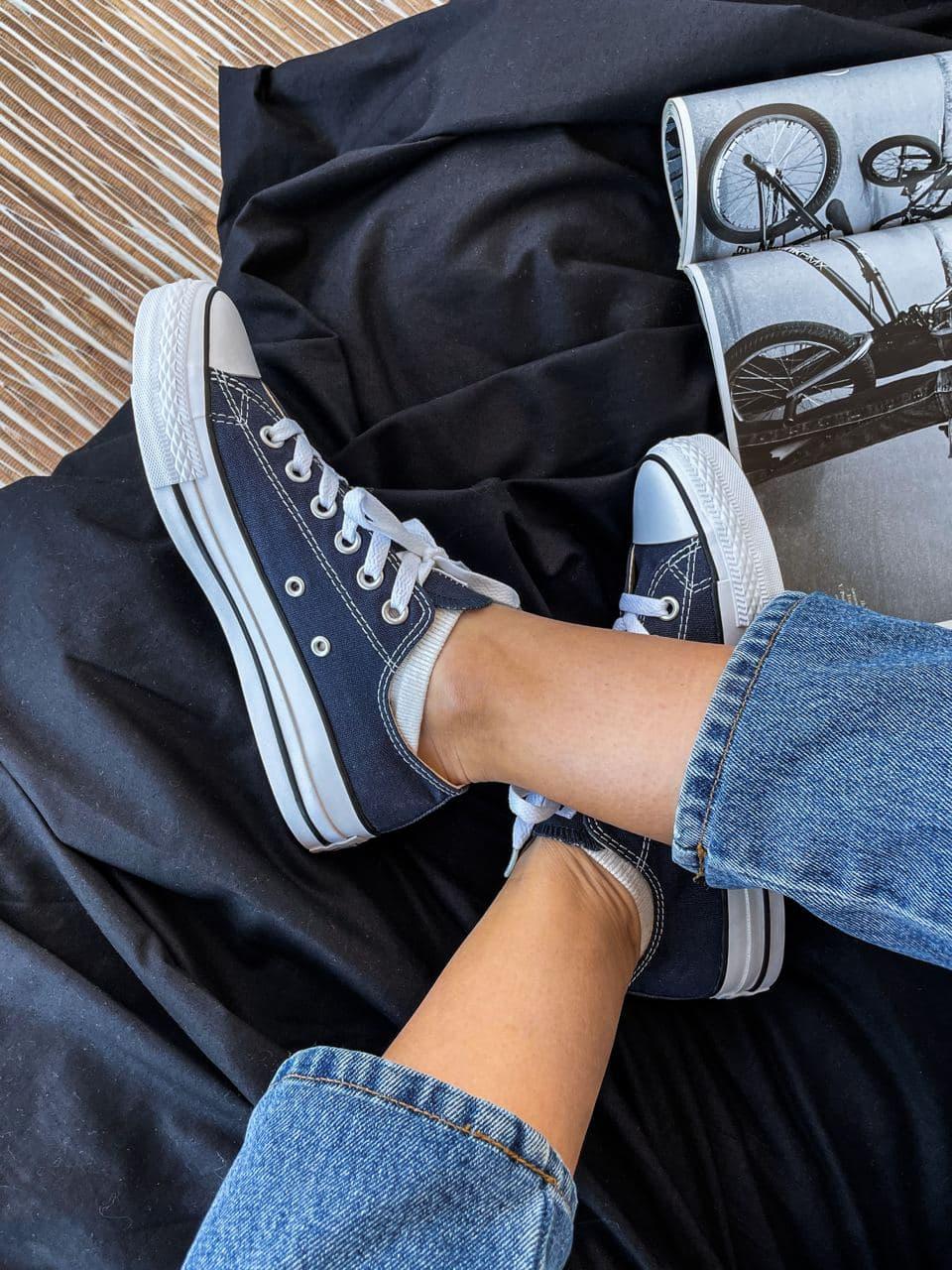 Converse Low Navy Blue