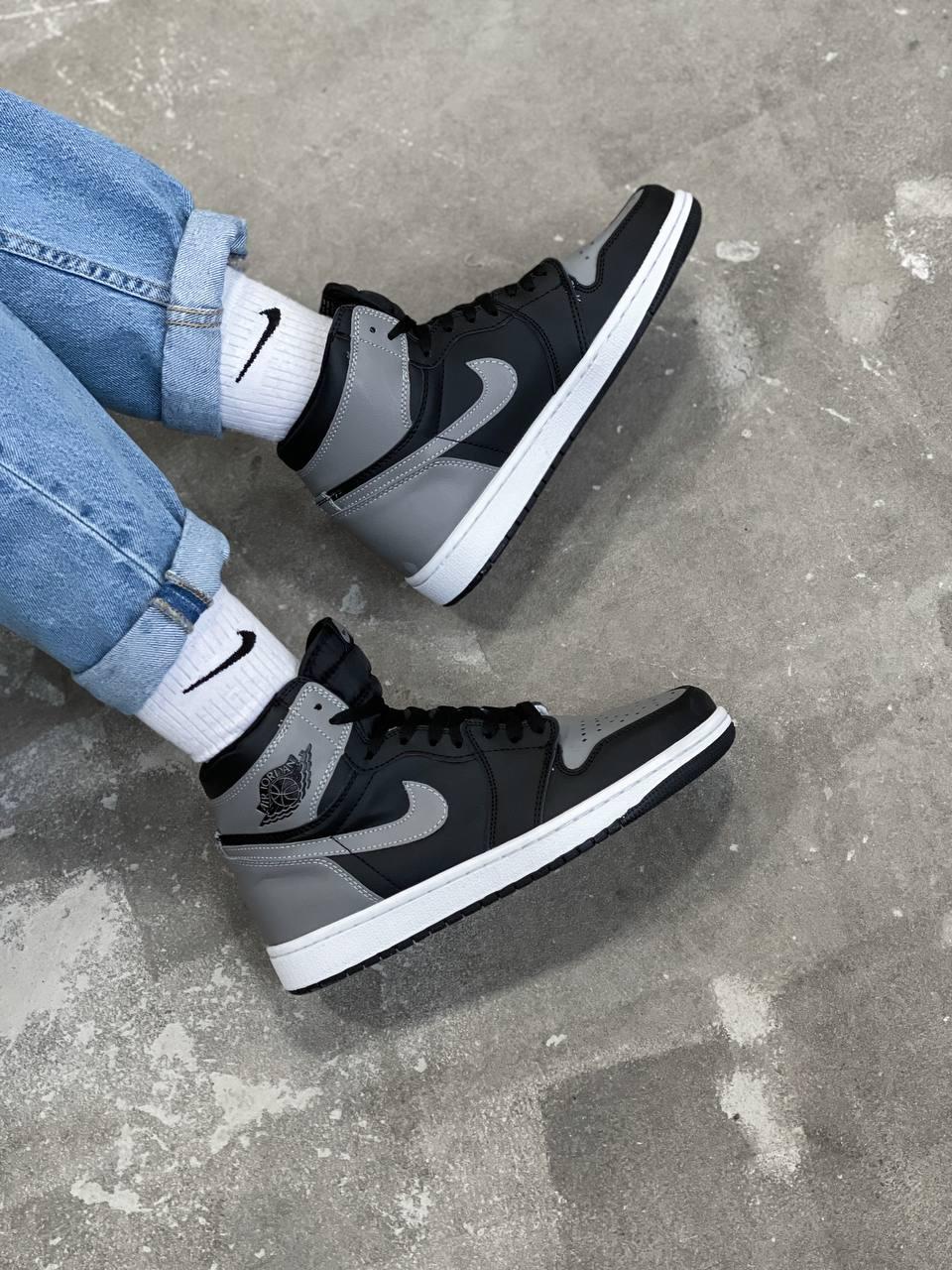 Nike Air Jordan 1 Retro High Black Grey