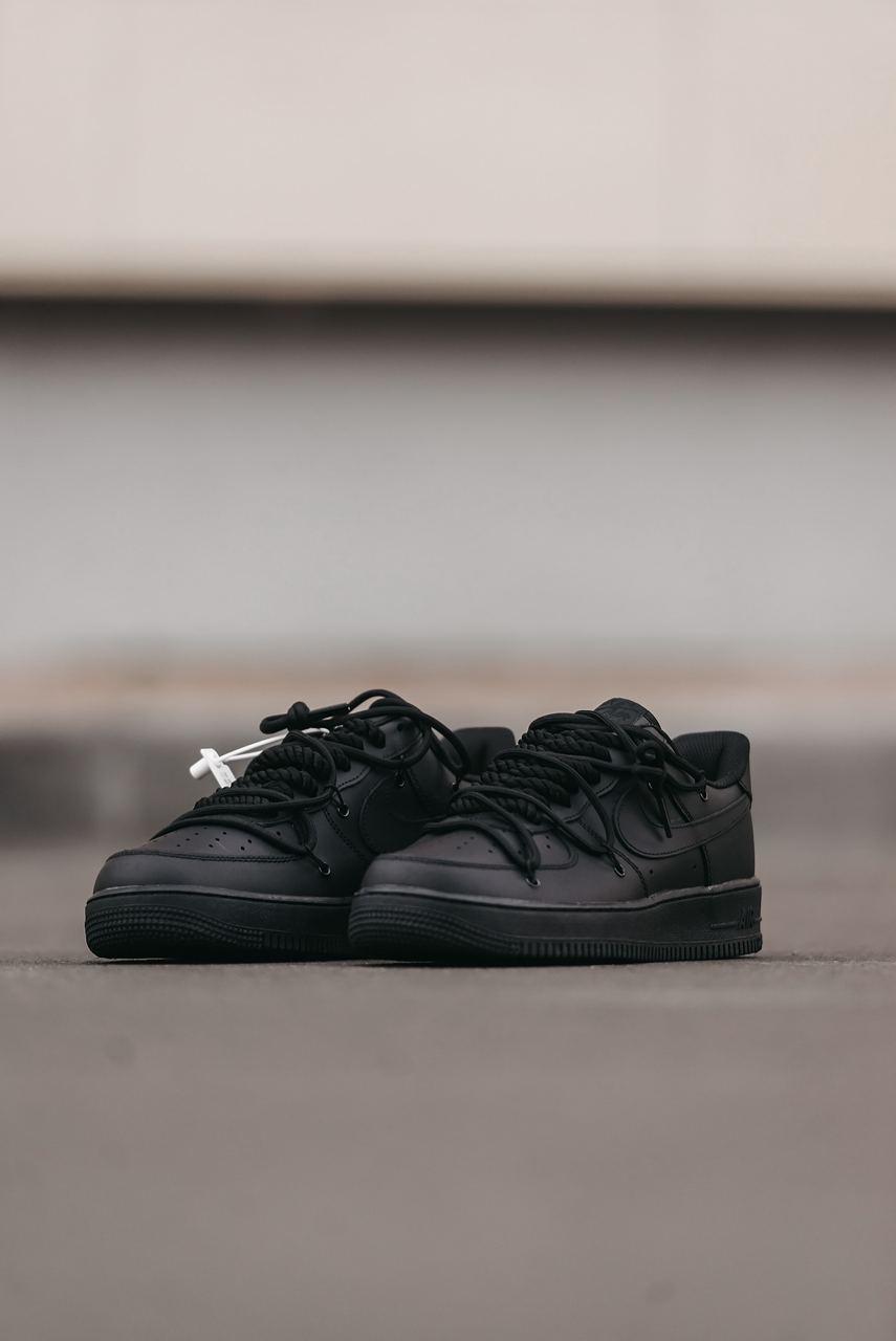 Nike Air Force 1 Black