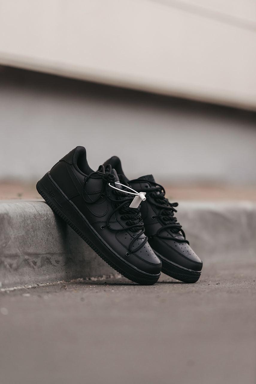 Nike Air Force 1 Black