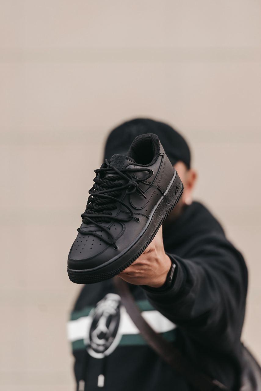 Nike Air Force 1 Black